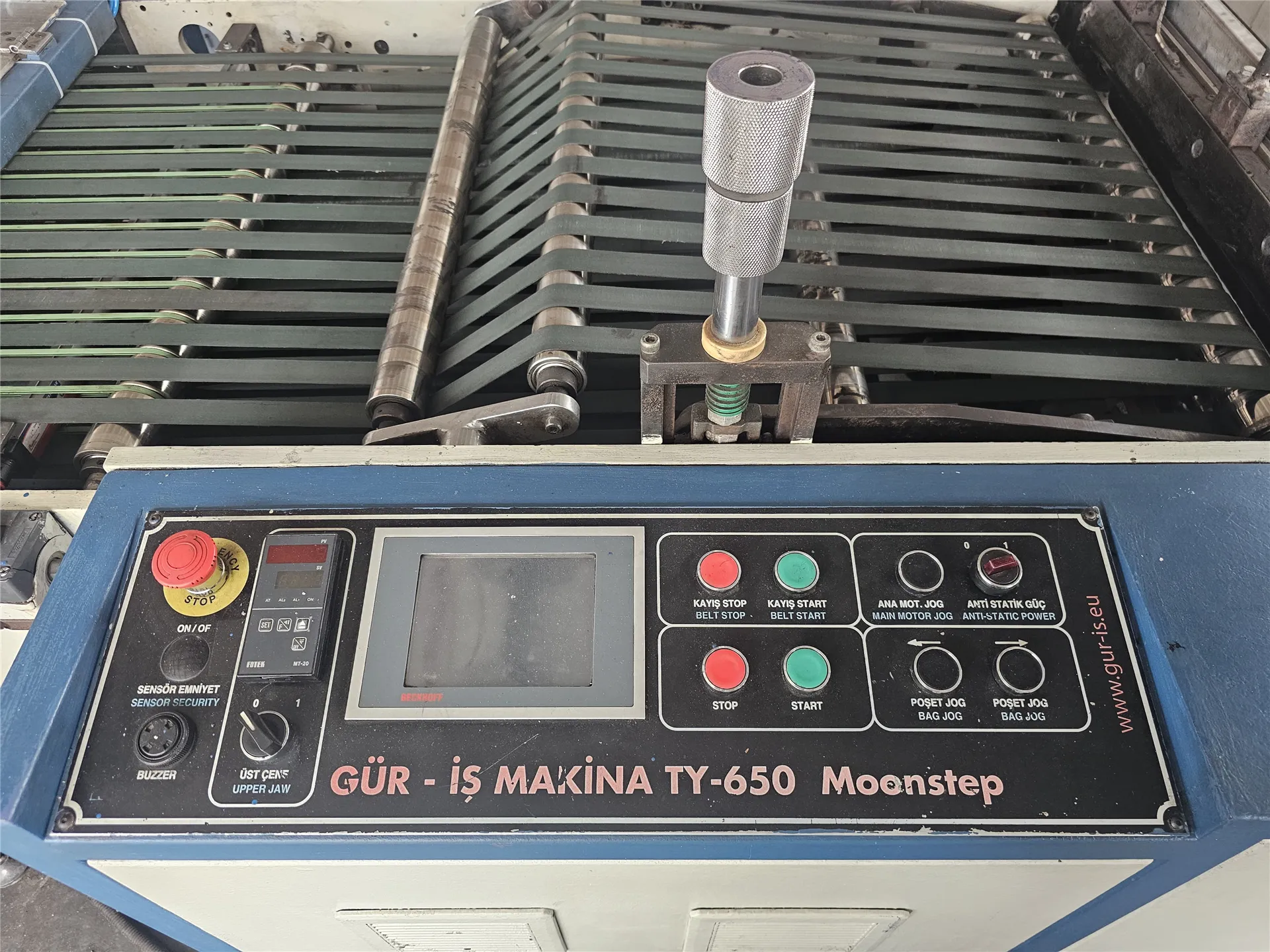 Güriş TY-650 Modern Mekanik Sistemli Yan Kesim Makinesi